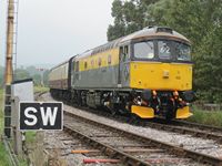 33 002 at Bishops bridge.