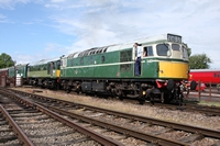 Class 27 D5401 doubleheads D7612 from Quorn